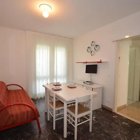 Tuia Apartman *